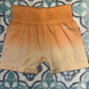 AYBL Pulse Ombré seamless shorts - Orange
